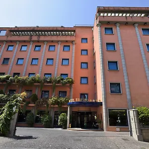 Grand Tiberio Otel